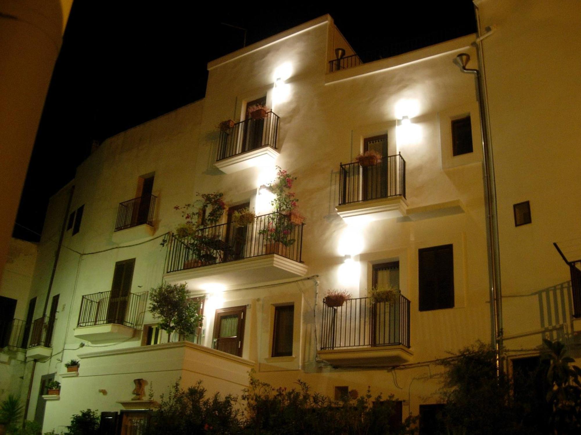 Tra le Mura Polignano a Mare Extérieur photo